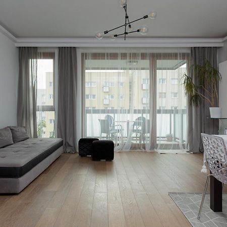 Ogrodowa Modern Apartment By Noclegi Renters Varşova Dış mekan fotoğraf